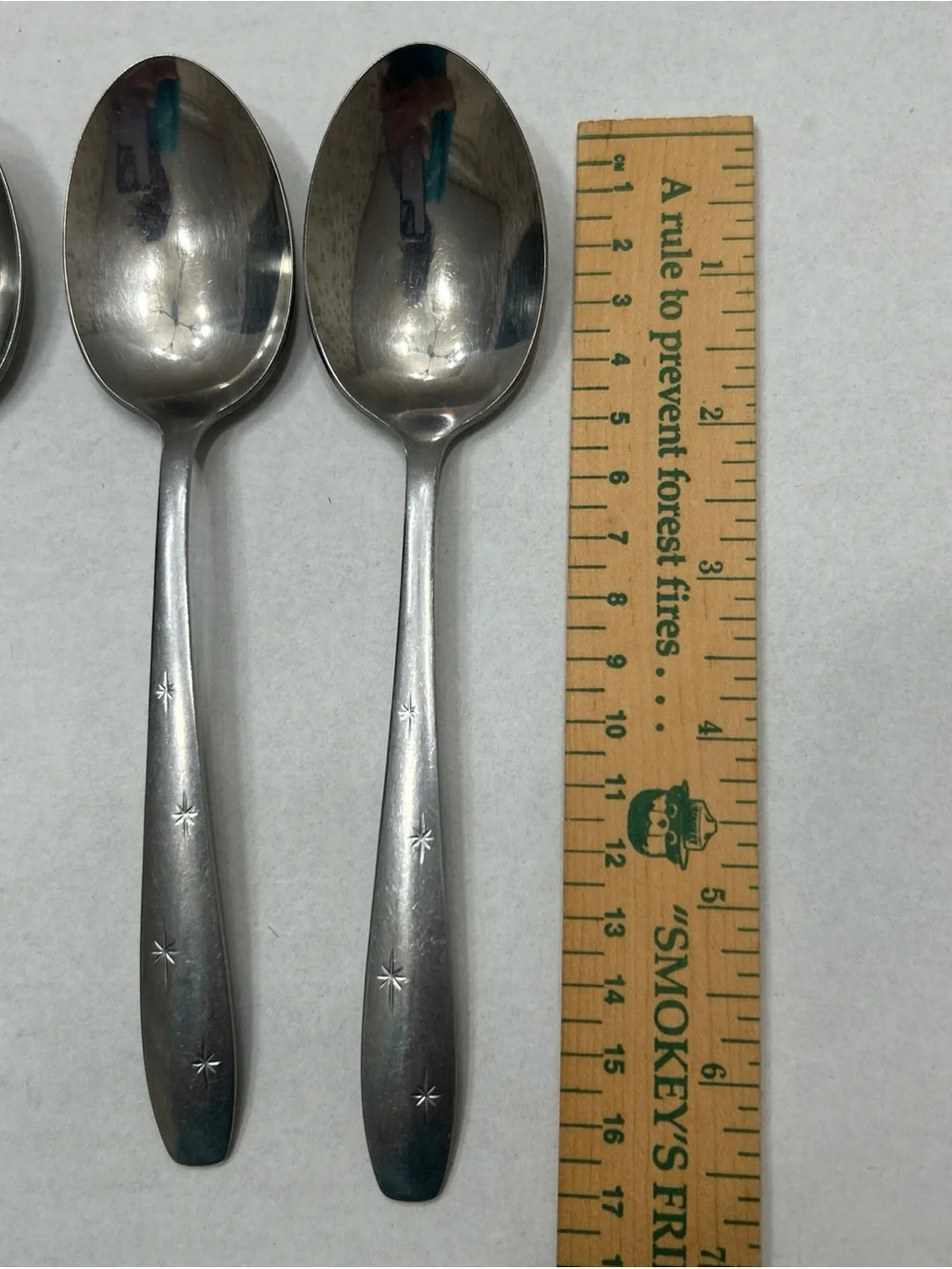 Vintage Wallace Stainless Serving Spoons Atomic/Starburst design. Lot of 6